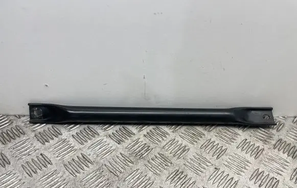 Radiator support slam panel bracket