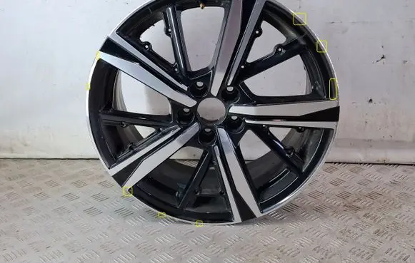 Peugeot 308 R18 alloy rim 9835058180