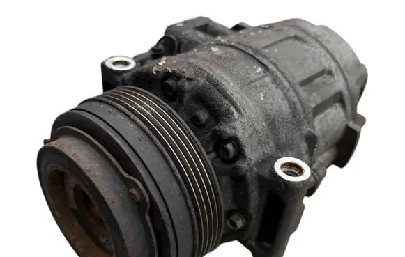 BMW 5 E39 Air conditioning (A/C) compressor (pump) 6910458