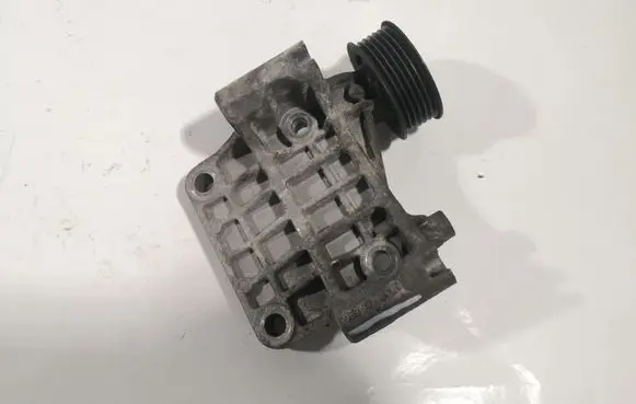 Volkswagen Phaeton Generator/alternator bracket 059903143K