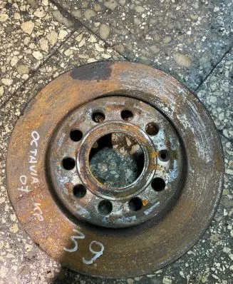 Skoda Octavia Mk2 (1Z) Front brake disc