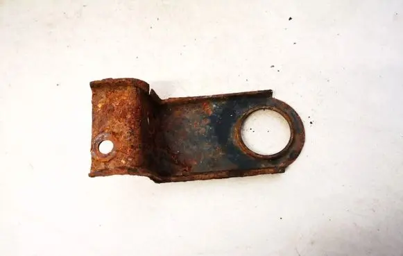 Nissan Almera N16 Radiator mount bracket