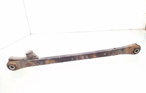 Rear control arm