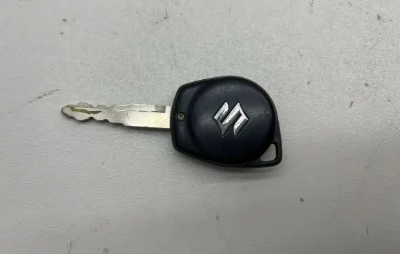 Suzuki Vitara (LY) Ignition key/card vitararaktas