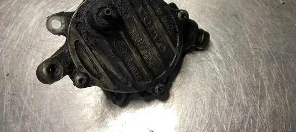Volvo S80 Vacuum pump 30677904