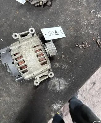 Volkswagen PASSAT CC Generator/alternator 06J903023C