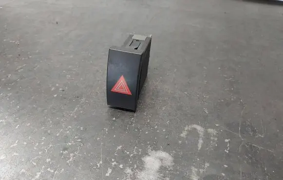Skoda Superb B5 (3U) Hazard light switch 3U0953235D