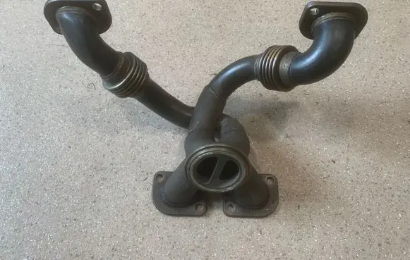 BMW M5 F90 Exhaust manifold 7849461