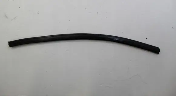 Audi Q5 SQ5 Rubber seal loading door 8R0839479B