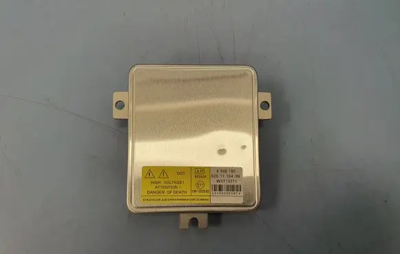 BMW 3 E90 E91 Headlight ballast module Xenon 6948180 63126948180 W3T13271