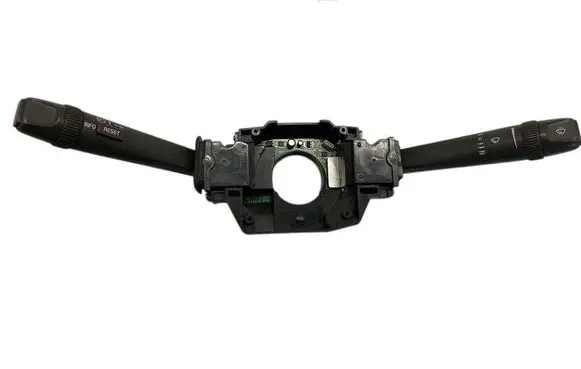 Wiper turn signal indicator stalk/switch