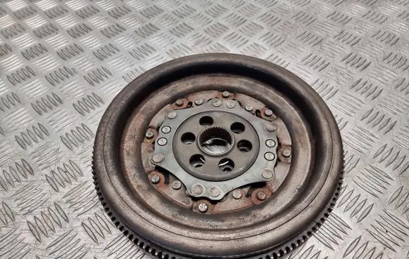 Volkswagen PASSAT B6 Flywheel HULU4