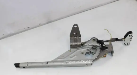 BMW 2 F22 F23 Handbrake/parking brake lever assembly 6876774