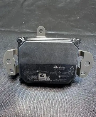 Toyota Hilux VIII Distronic sensor radar 8821062020 2301008113 10R059602