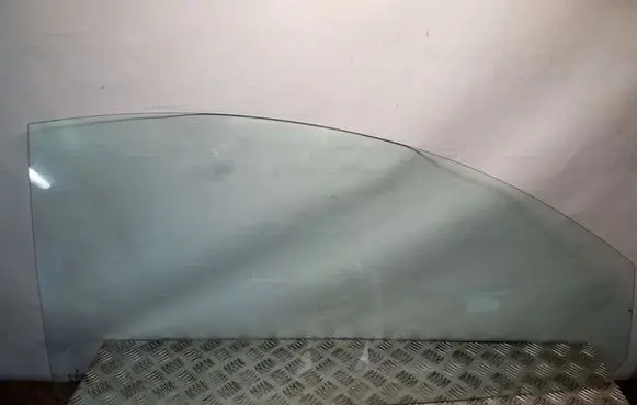Volkswagen New Beetle Front door window glass four-door