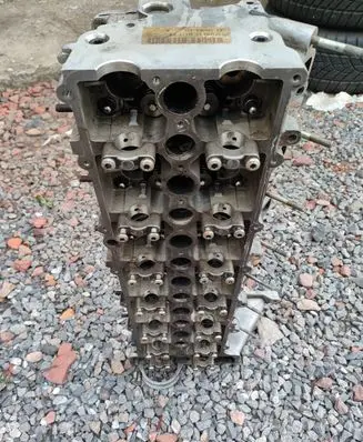 BMW 5 E60 E61 Engine head 7792753 7781203 7781203 130104251