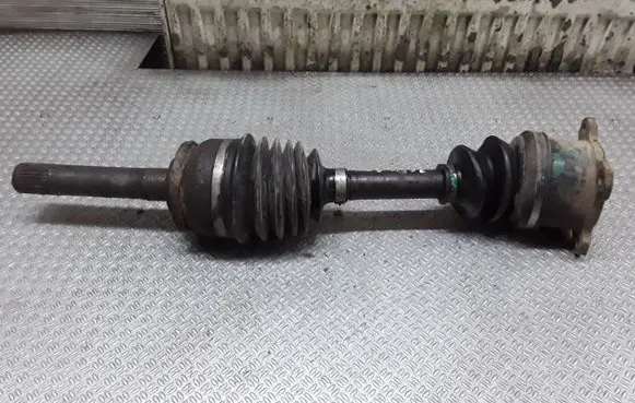 Mitsubishi Pajero Front driveshaft
