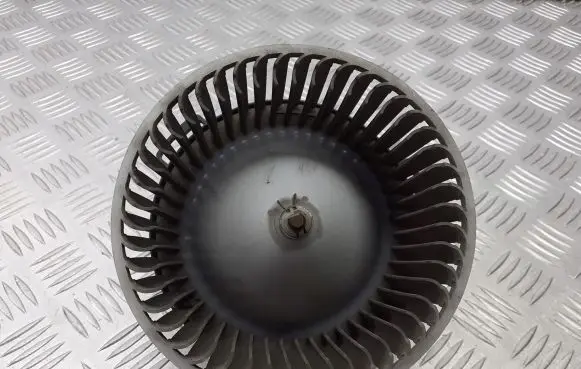 Mazda 3 I Heater fan/blower 894000-0270