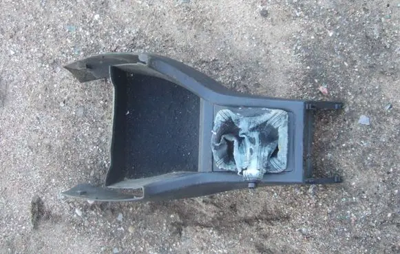 Volkswagen Golf II Center console