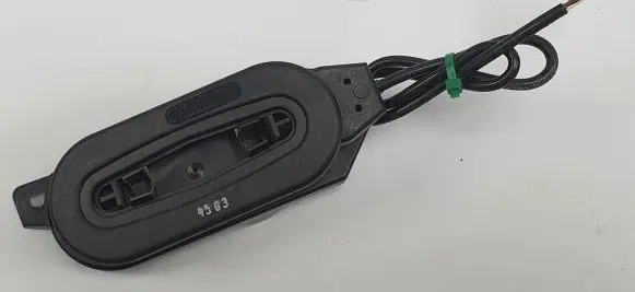 Mercedes-Benz S W220 Keyless system antenna A2208201575
