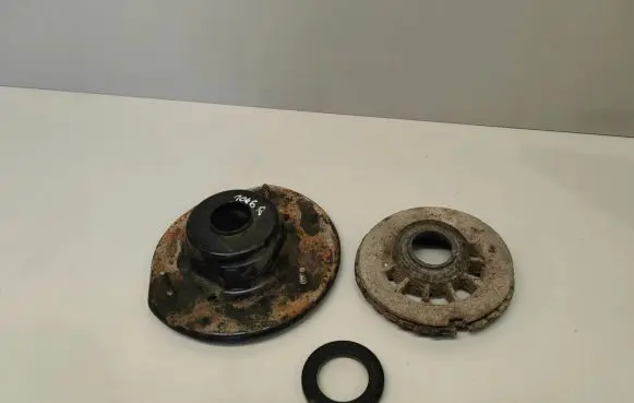 Chrysler Pacifica Front upper strut mount 