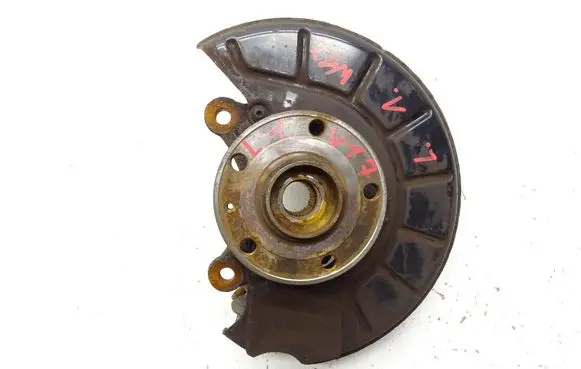 Audi Q3 8U Front wheel hub spindle knuckle 5N0400053T