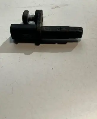 Peugeot 3008 III ABS brake wheel speed sensor 9810728280 0265004364