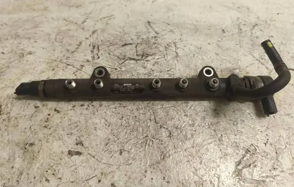 Toyota Yaris Fuel main line pipe 238100N021 0445214133