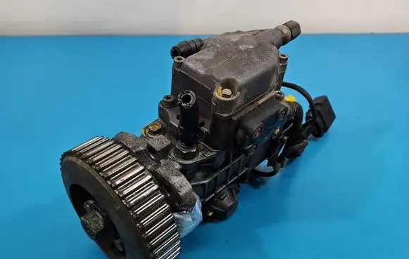 Audi A3 S3 8L Fuel injection high pressure pump 0460404977 IMPRK1594161