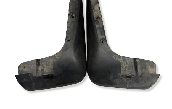 Mercedes-Benz V Class W447 Front mudguard A4478900000 4478900000