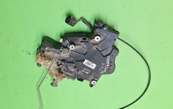 Volkswagen Caddy Sliding door lock 2k5843653