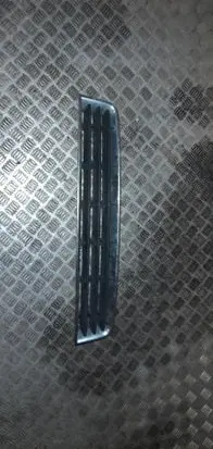 Audi A8 S8 D3 4E Front bumper upper radiator grill