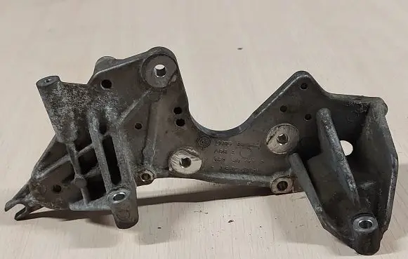 Audi Q5 SQ5 Fuel pump bracket 059130147P