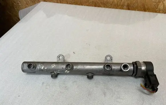Audi A6 S6 C6 4F Fuel main line pipe 059130090AF