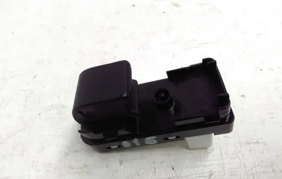 Mazda CX-3 Electric window control switch D09H66370