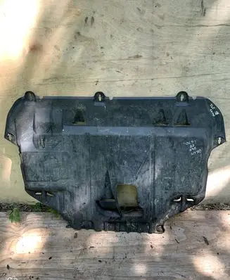 Volvo S40 Engine splash shield/under tray 3M51R6P013C