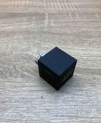 Volkswagen Touareg I Other relay 7L0927841 481