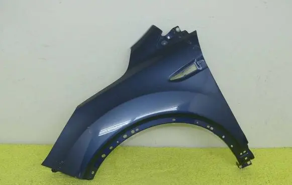 Ford Kuga II Fender CJ54-S16C199-AB