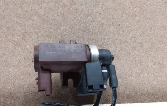 Citroen C5 Turbo solenoid valve 70061200 9654282880