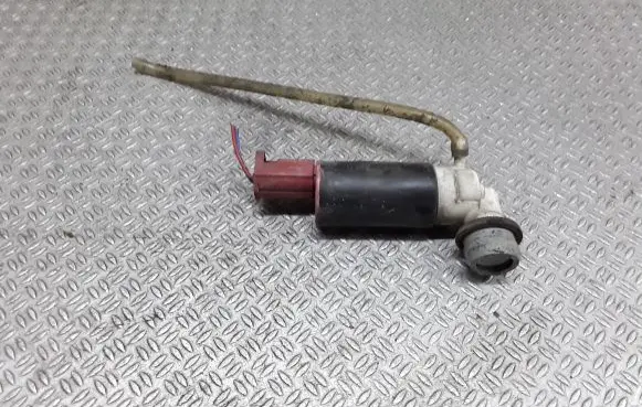 Toyota Corolla Verso AR10 Headlight washer pump 