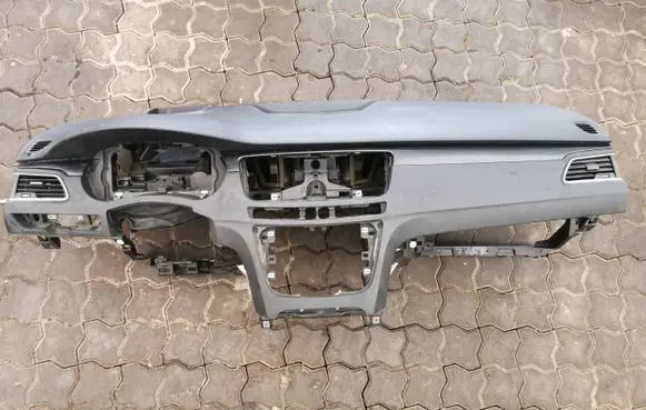 Peugeot 508 RXH Dashboard 9686445780 9688971380 1004352X