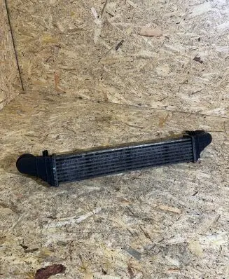 Mercedes-Benz E W211 Intercooler radiator A2115001102 6356
