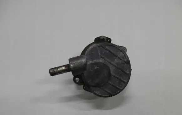Mercedes-Benz S W220 Vacuum pump A6282300065