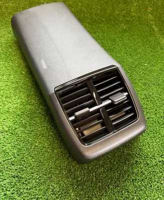 KIA Niro Rear air vent grill 97040AT000
