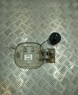 Mitsubishi Outlander Fuel tank cap