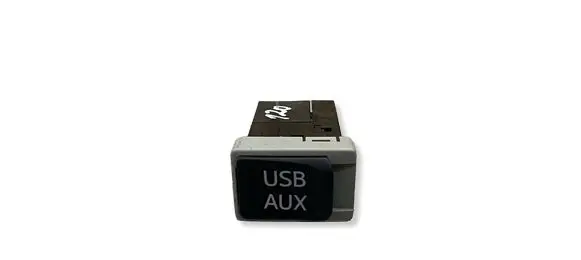 Lexus RX 450H USB socket connector 8619048050 3307334