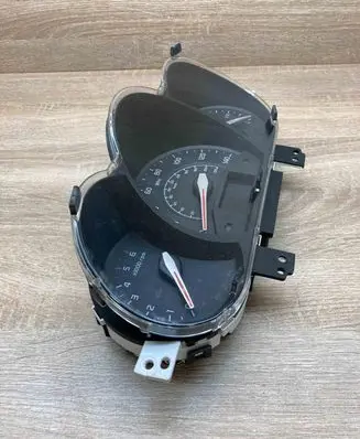 KIA Rio Speedometer (instrument cluster) 940061W146