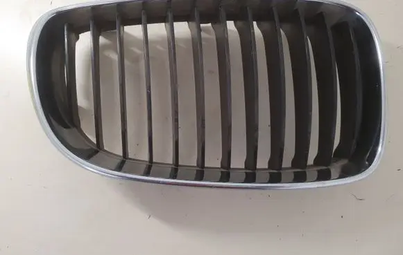 BMW 1 E81 E87 Front grill