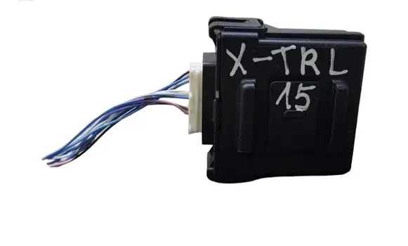 Nissan X-Trail T32 Other control units/modules 476A04BB0B
