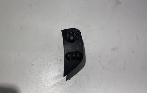 Volkswagen Caddy Light switch 5858RXZ XF56D56